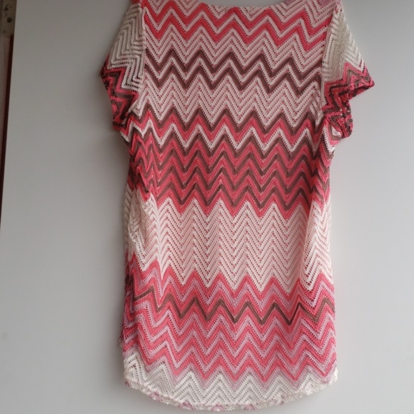 Roz & Ali | Chevron lace top - Picture 4 of 4